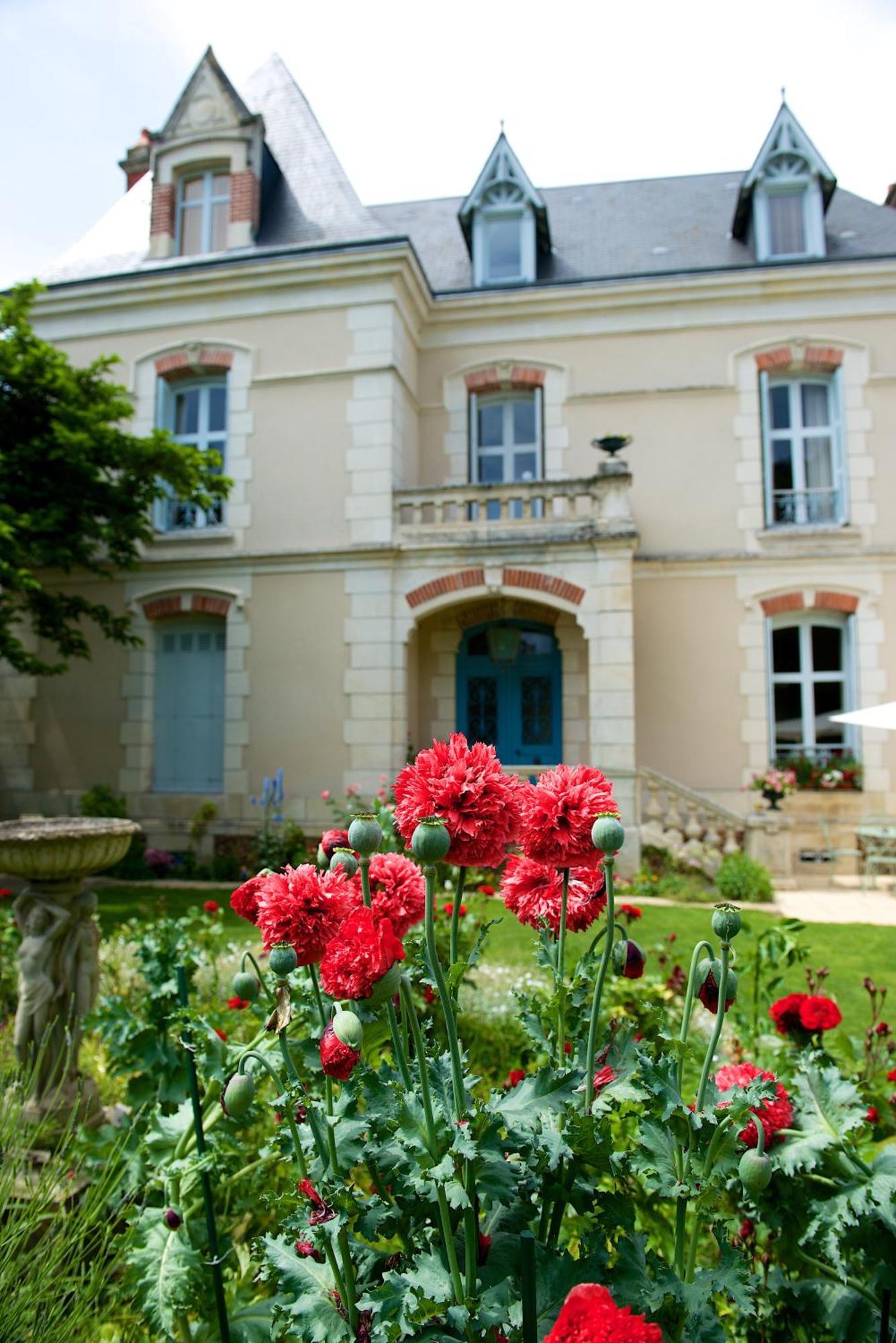 La Roseraie Neuville-du-Poitou Exterior foto